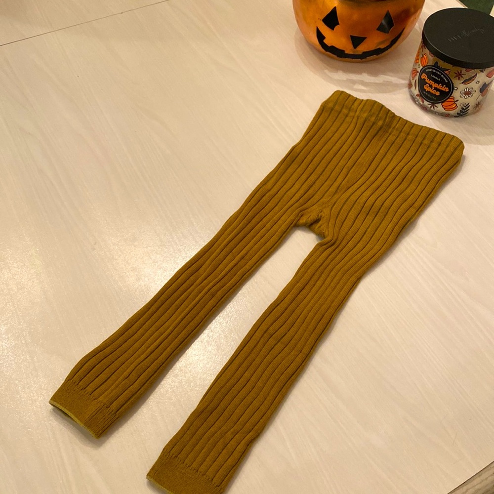 Legging/tights - great for Fall 🍂🍁🎃